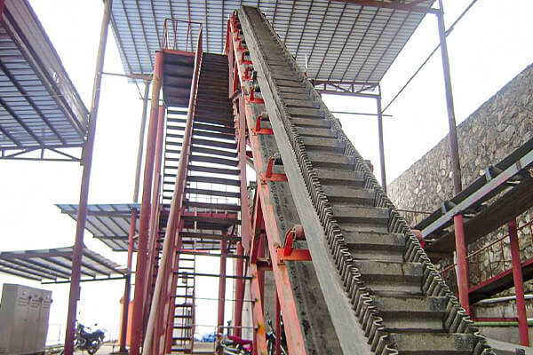 Steep Angle Sidewall Belt Conveyor For Coal, Limestone, Fertilizer suppliers